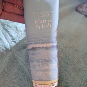 Victoria's Secret Marine Splash Lotion in Blue